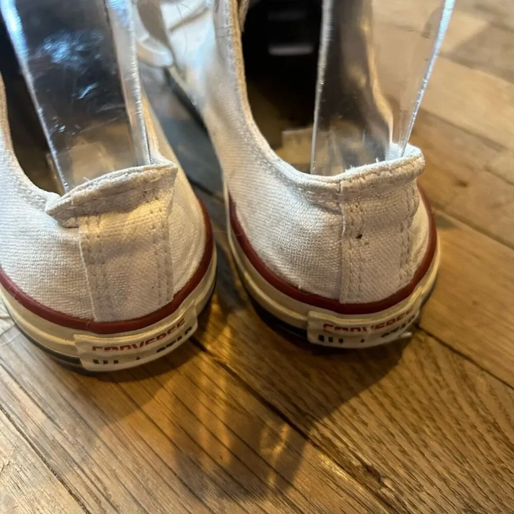 Converse white lace up size 3 sneakers
